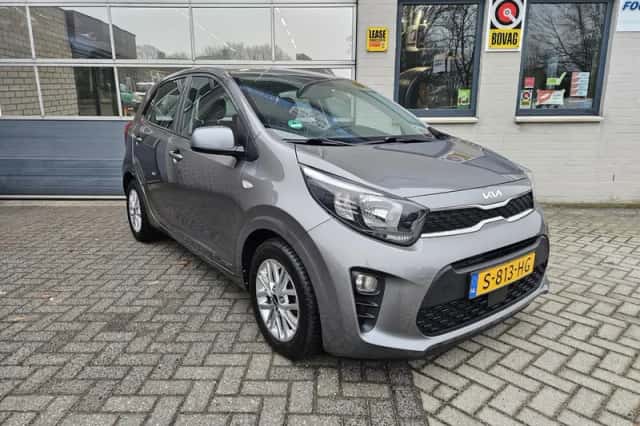 Kia Picanto (2023) thumbnail 2