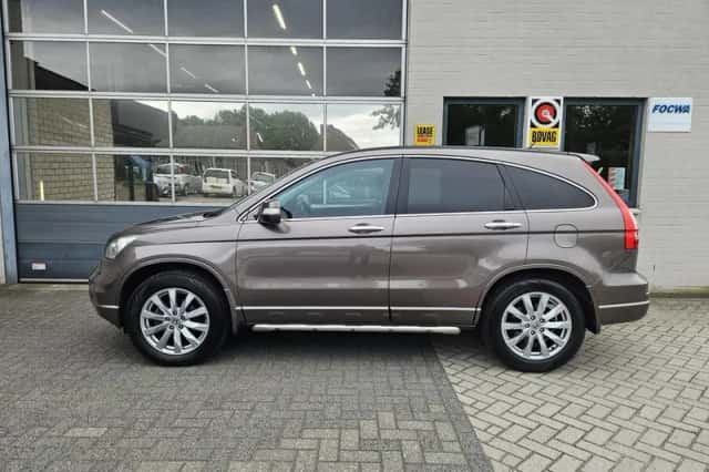 Honda CR-V (2010) thumbnail 6