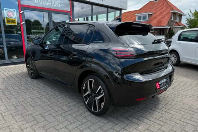 Peugeot 208 (2025) thumbnail 5