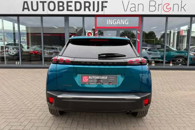 Peugeot 2008 (2025) thumbnail 6