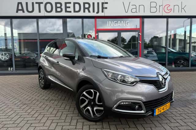 Renault Captur (2016) thumbnail 4