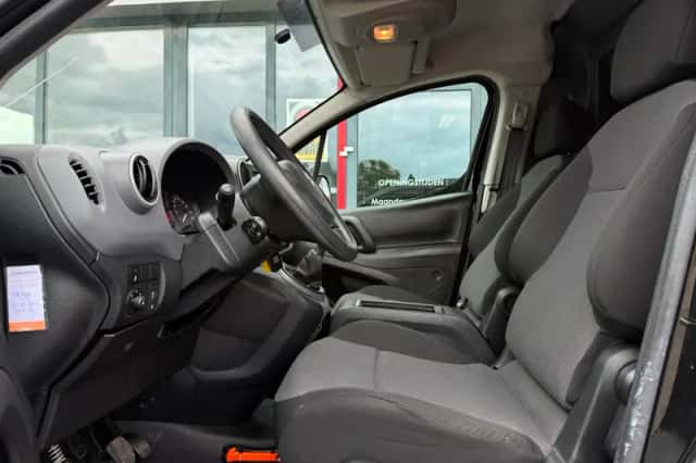 Citroën Berlingo (2017) thumbnail 2