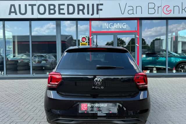 Volkswagen Polo (2021) thumbnail 6