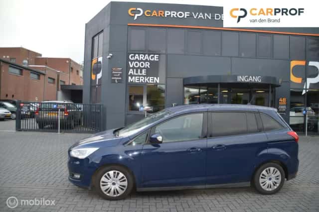 Ford Grand C-Max (2017) thumbnail 2