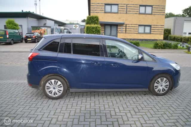 Ford Grand C-Max (2017) thumbnail 5