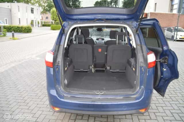 Ford Grand C-Max (2017) thumbnail 6
