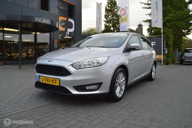 Ford Focus (2017) thumbnail 4