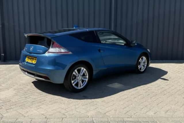 Honda CR-Z (2011) thumbnail 2