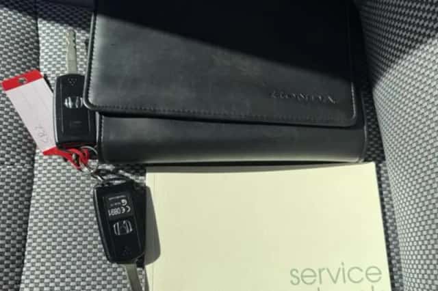 Honda CR-Z (2011) thumbnail 13