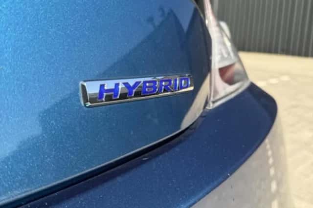 Honda CR-Z (2011) thumbnail 4