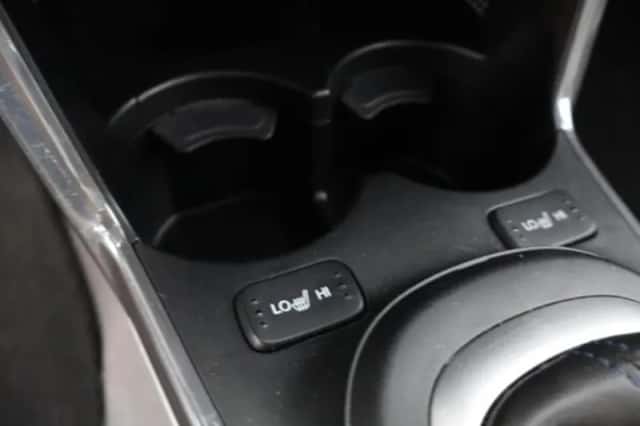 Honda CR-Z (2011) thumbnail 6