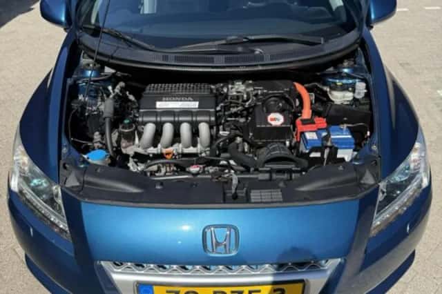Honda CR-Z (2011) thumbnail 8