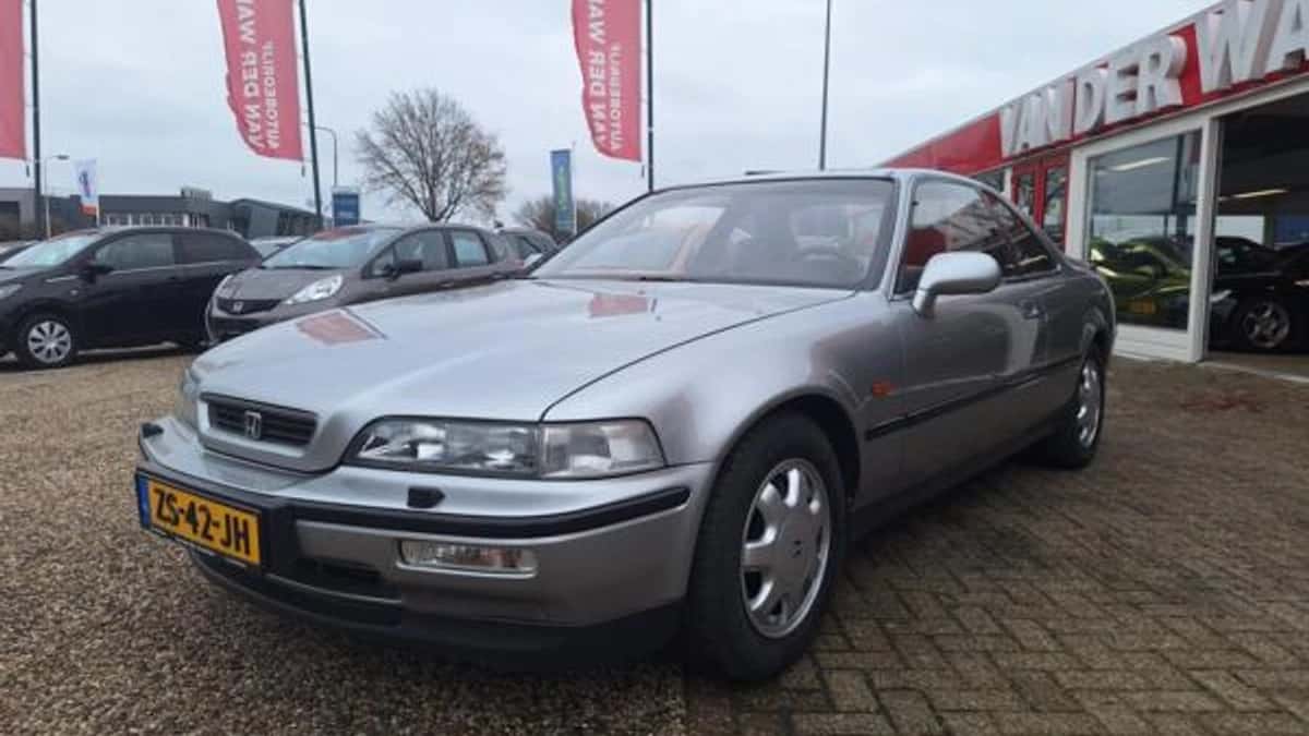 Honda Legend (1991) — foto 1