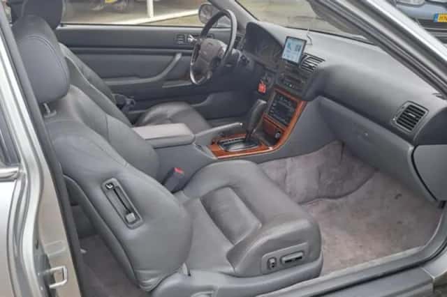 Honda Legend (1991) thumbnail 11