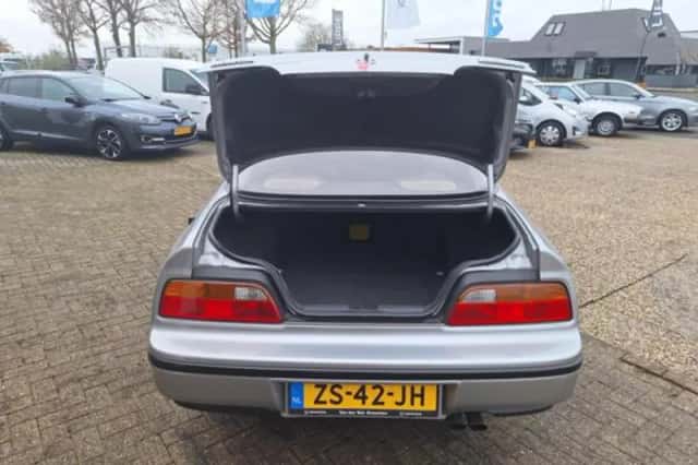 Honda Legend (1991) thumbnail 17