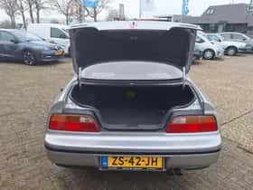Honda Legend (1991) thumbnail 17