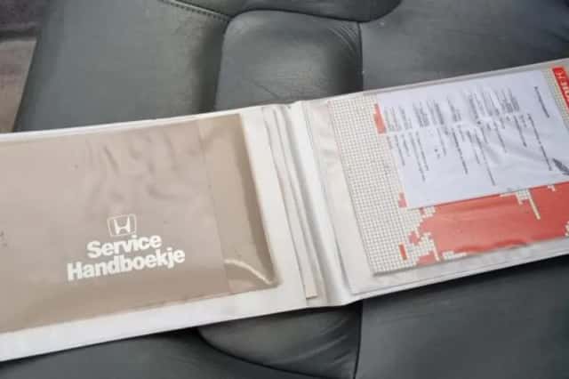 Honda Legend (1991) thumbnail 23