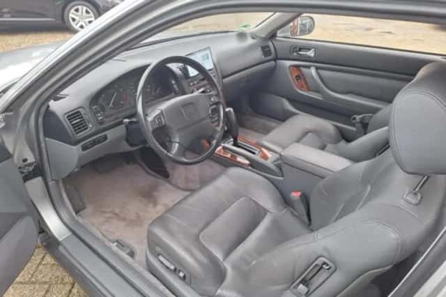 Honda Legend (1991) thumbnail 9