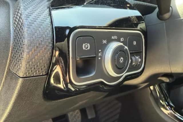 Mercedes-Benz A-Klasse (2020) thumbnail 14