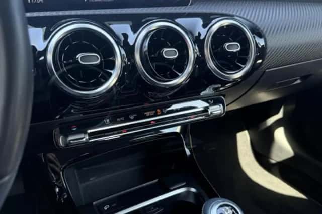 Mercedes-Benz A-Klasse (2020) thumbnail 10