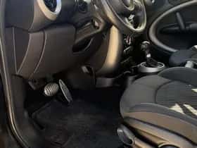 MINI COUNTRYMAN, (2020) thumbnail 4