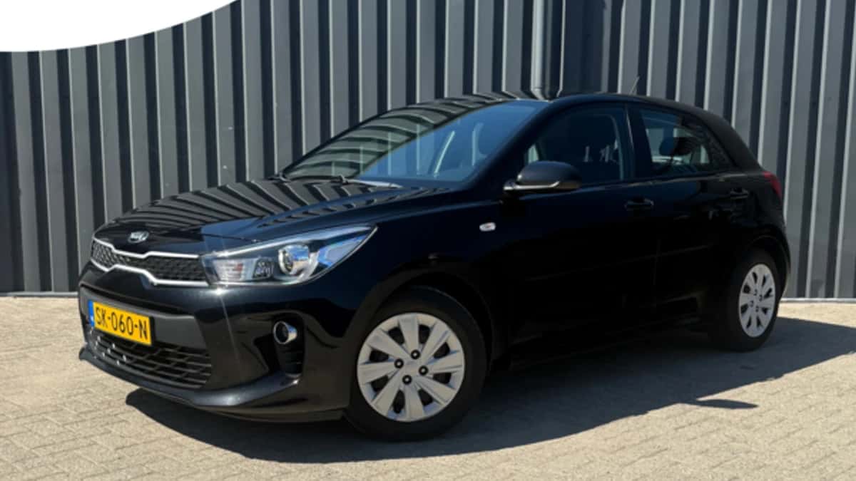 Kia Rio (2018) — foto 1