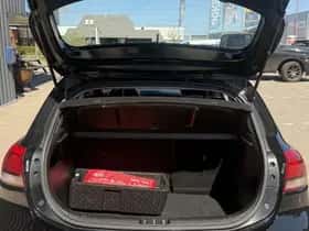 Kia Rio (2018) thumbnail 15