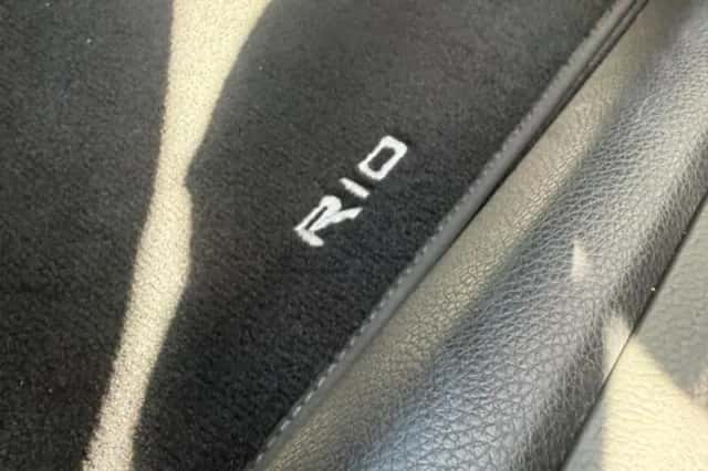 Kia Rio (2018) thumbnail 17