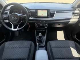 Kia Rio (2018) thumbnail 7