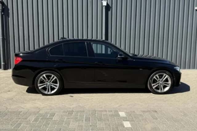 BMW 3-Serie (2022) thumbnail 5