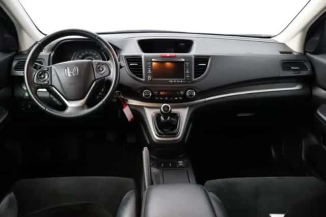 Honda CR-V (2017) thumbnail 3