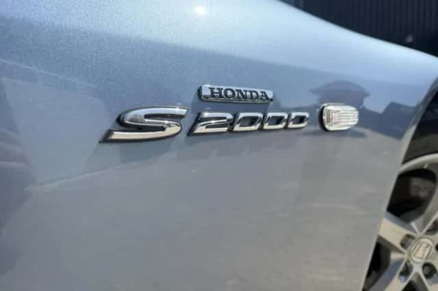 Honda S2000 (2003) thumbnail 3