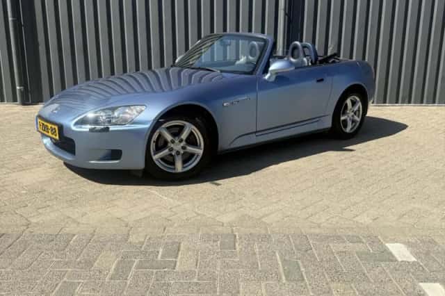 Honda S2000 (2003) thumbnail 6