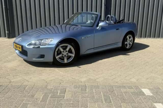 Honda S2000 (2003) thumbnail 6