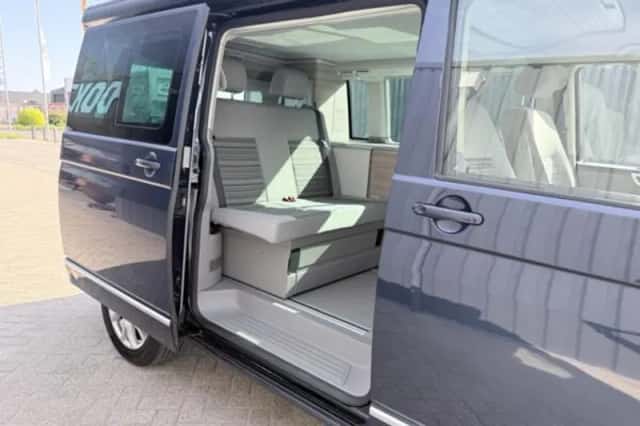 Volkswagen California (2011) thumbnail 20