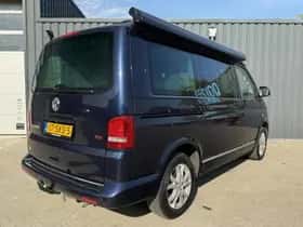 Volkswagen California (2011) thumbnail 3
