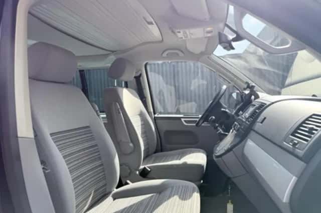 Volkswagen California (2011) thumbnail 21