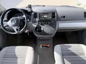 Volkswagen California (2011) thumbnail 4