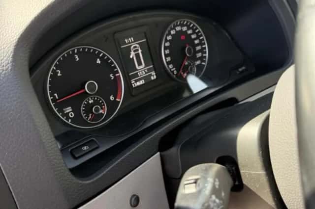Volkswagen California (2011) thumbnail 7