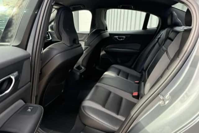 Volvo S60 (2020) thumbnail 11