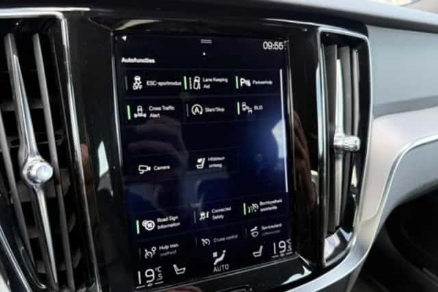 Volvo S60 (2020) thumbnail 24