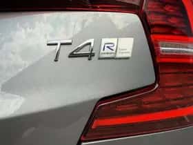 Volvo S60 (2020) thumbnail 5