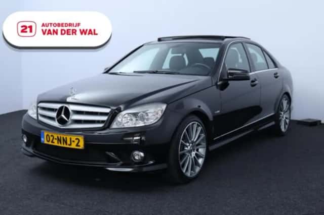 Mercedes-Benz C-Klasse (2010) thumbnail 1