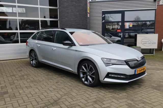 Škoda Superb (2020) thumbnail 1