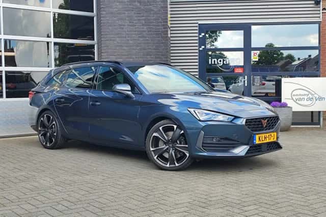 CUPRA Leon Sportstourer (2022) thumbnail 1