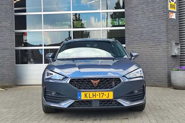 CUPRA Leon Sportstourer (2022) thumbnail 3