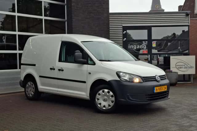Volkswagen Caddy (2012) thumbnail 1