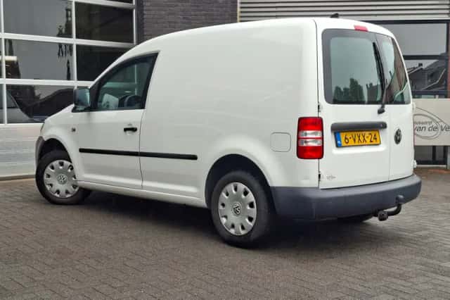Volkswagen Caddy (2012) thumbnail 5
