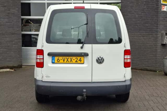 Volkswagen Caddy (2012) thumbnail 6