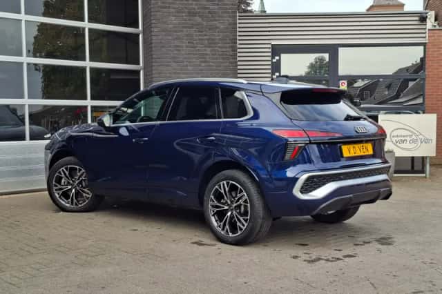 Audi Q3 (2025) thumbnail 5